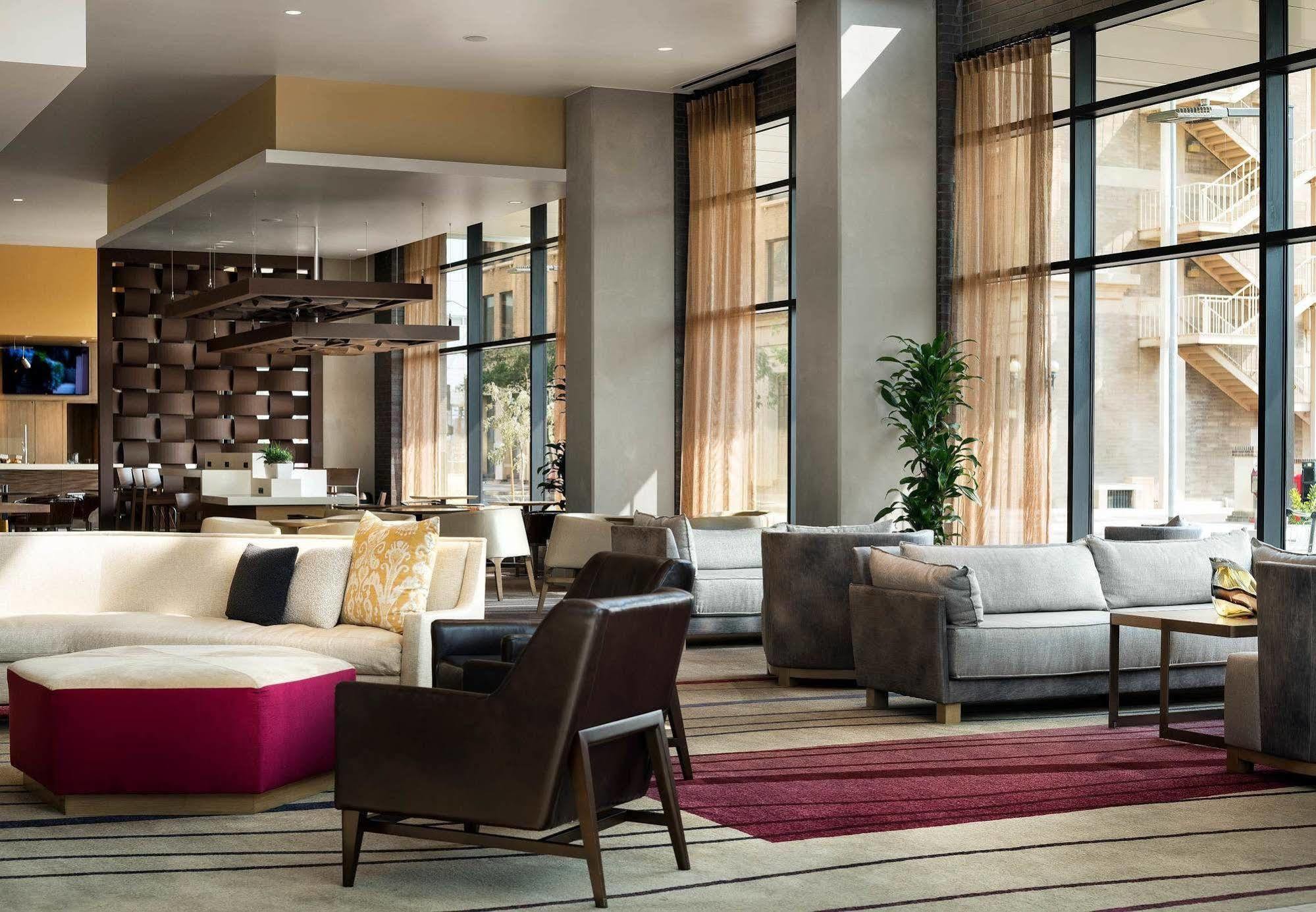Courtyard By Marriott Phoenix Downtown Exteriér fotografie