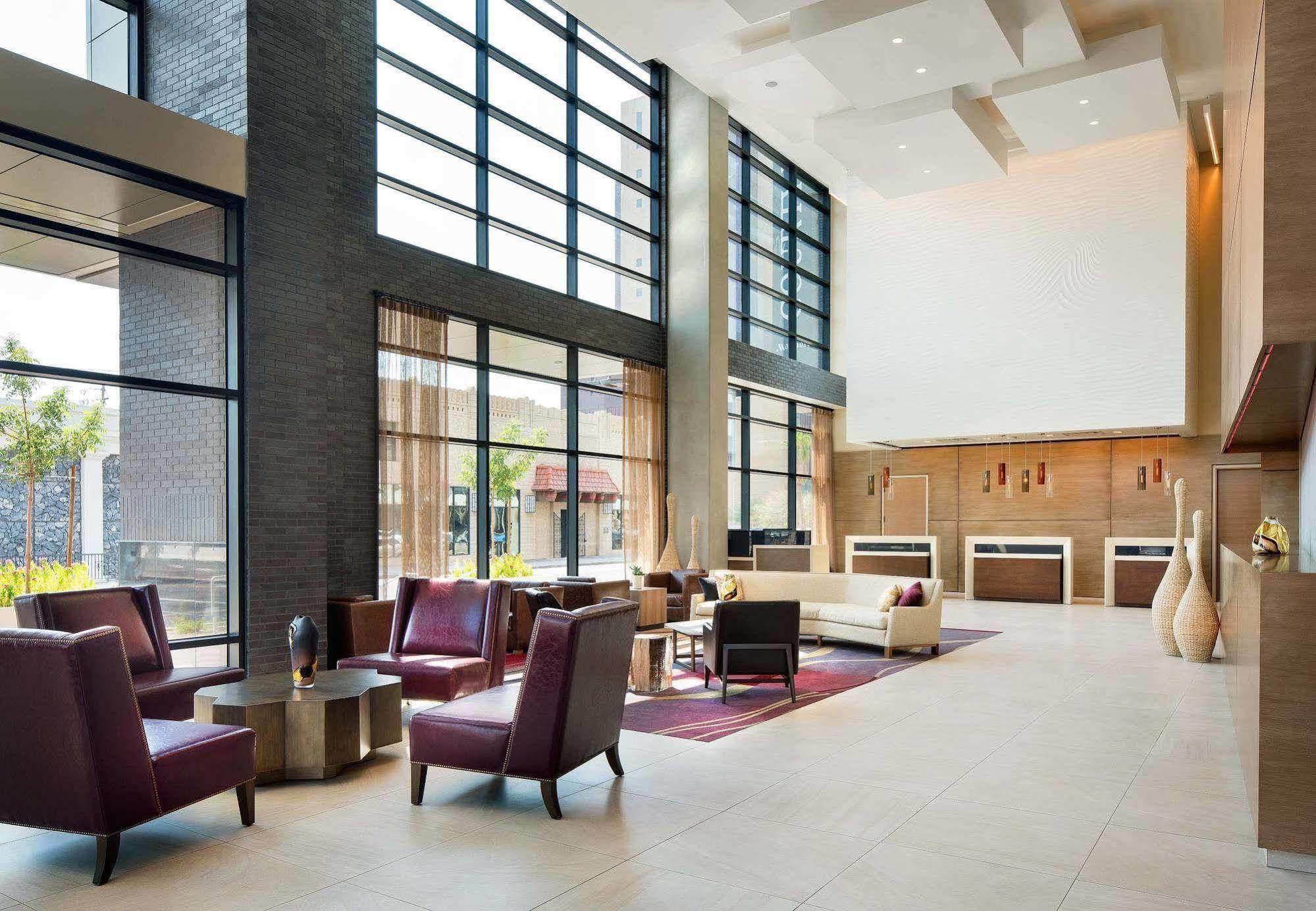 Courtyard By Marriott Phoenix Downtown Exteriér fotografie